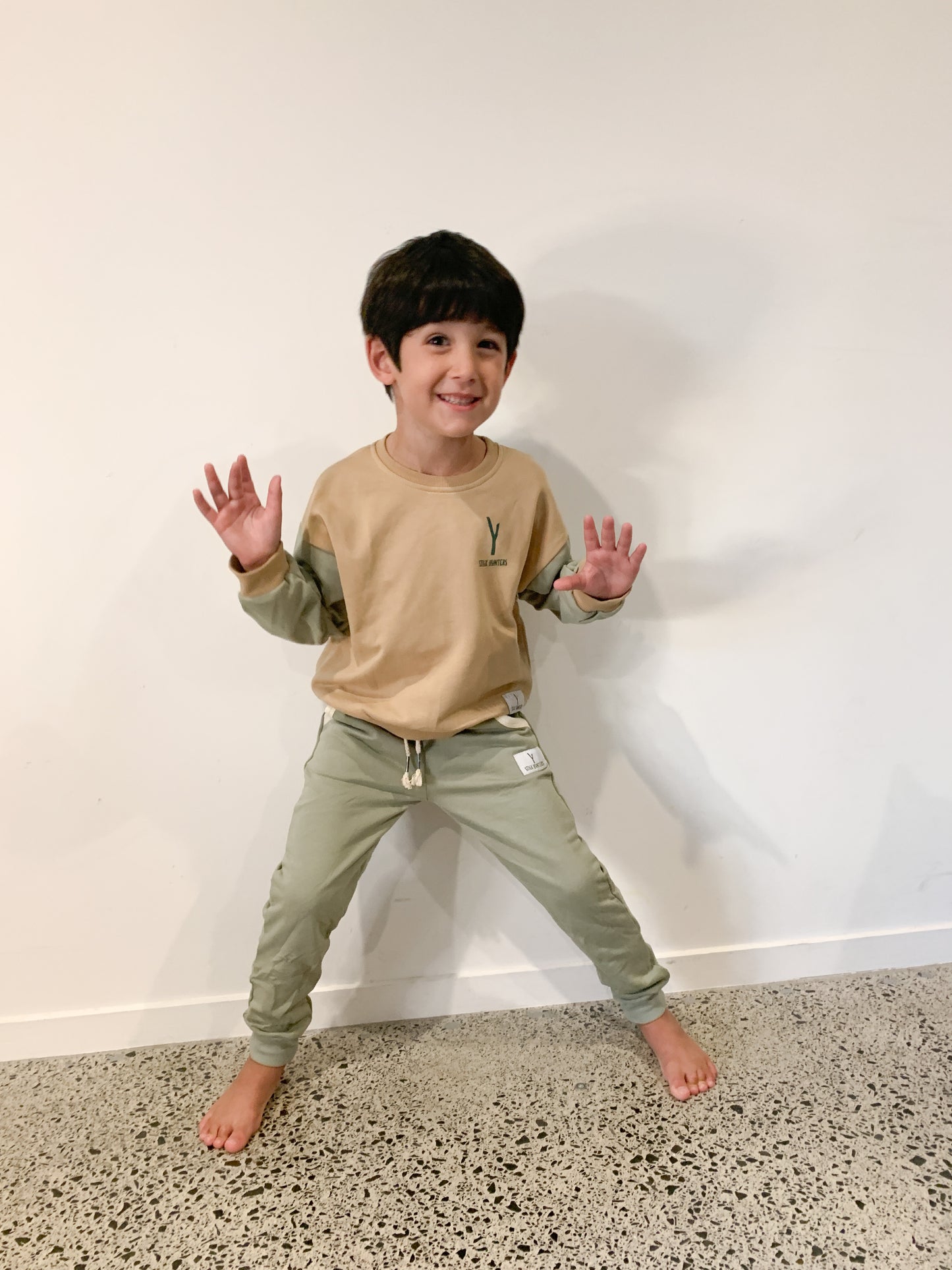 SWEATSHIRTS - FAVORITE TOYS - GREEN